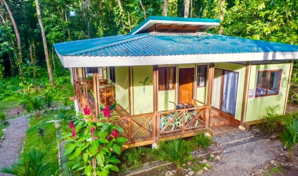 Peace Garden Spacious Bungalows- A Walk To The Beach Cocles Extérieur photo